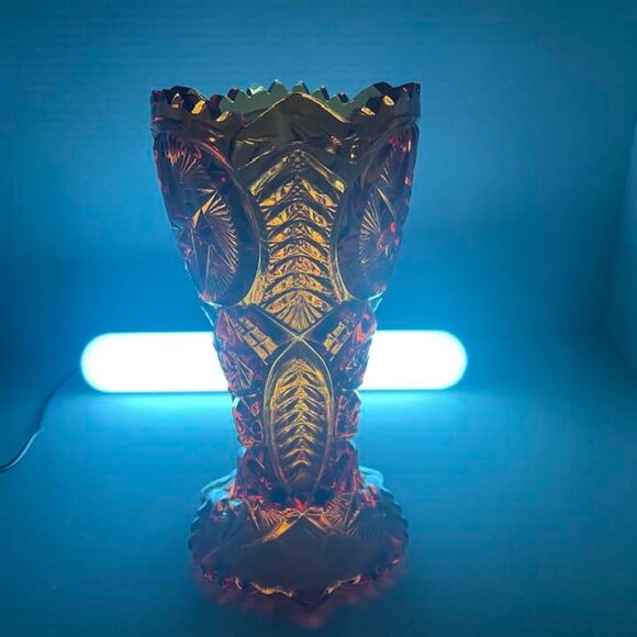 VTG 70s Ohio Star Amber Vase L E Smith Glass Heritage Line w Cadmium Glow Signed - Picture 1 of 14